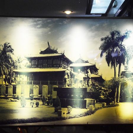 Guang Haw Hotel تاينان المظهر الخارجي الصورة