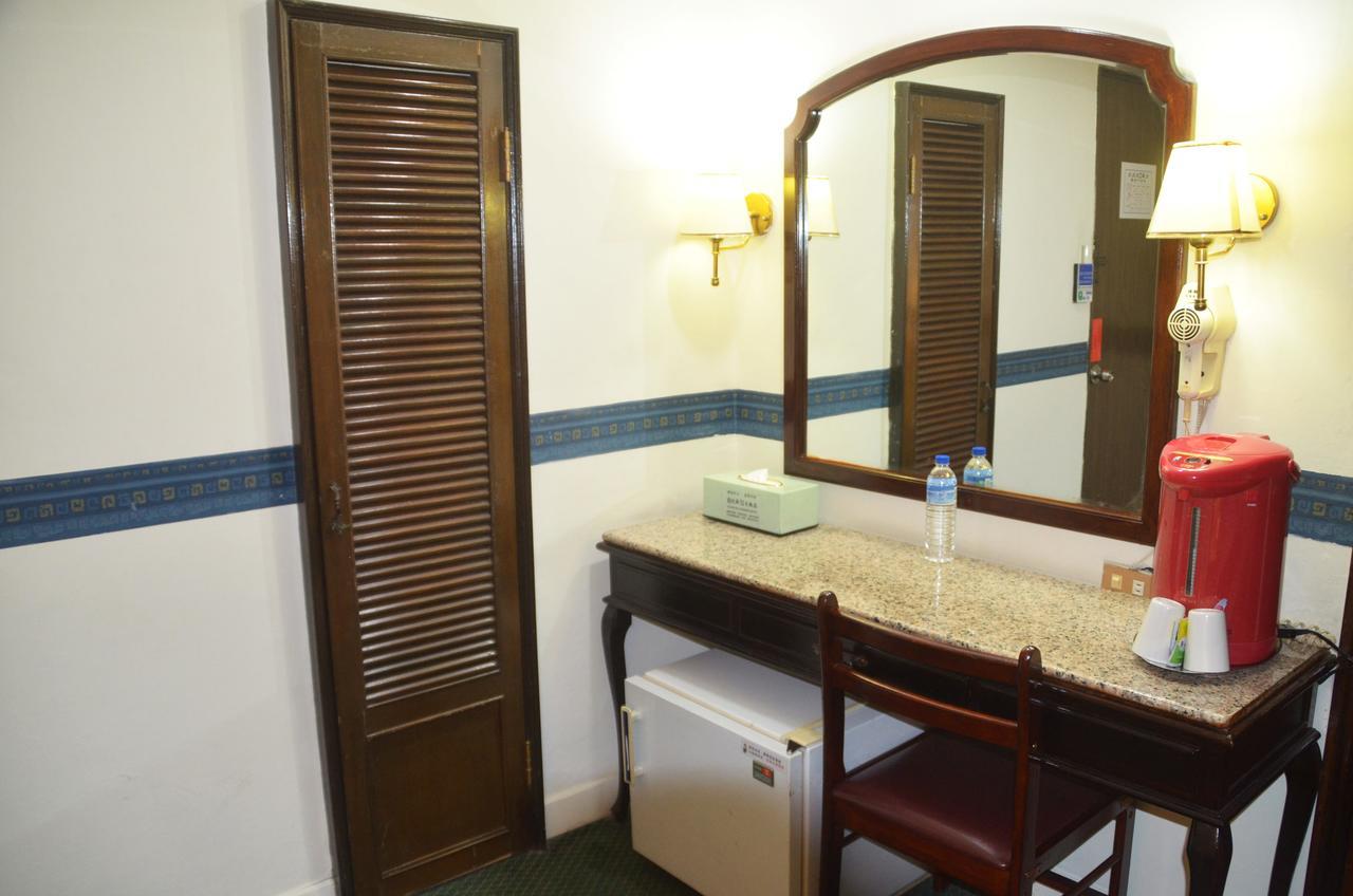 Guang Haw Hotel تاينان المظهر الخارجي الصورة