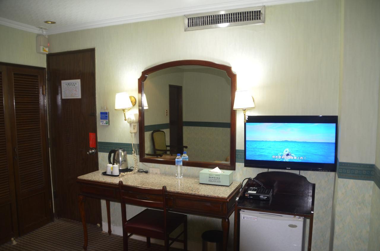 Guang Haw Hotel تاينان المظهر الخارجي الصورة