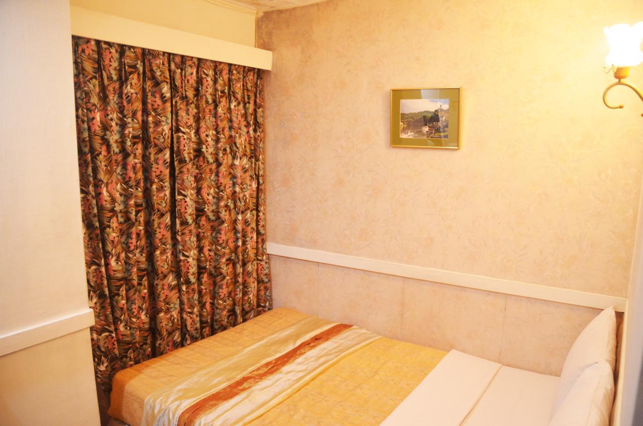 Guang Haw Hotel تاينان المظهر الخارجي الصورة