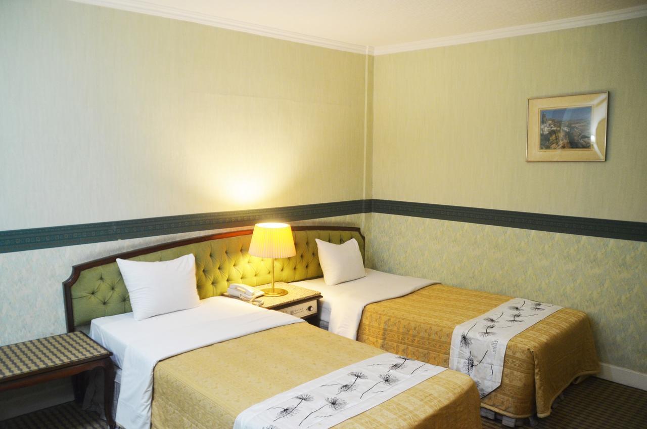 Guang Haw Hotel تاينان المظهر الخارجي الصورة