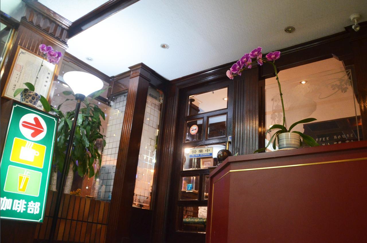 Guang Haw Hotel تاينان المظهر الخارجي الصورة